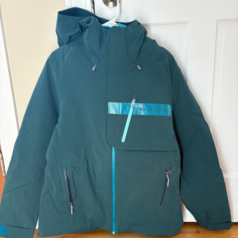 Oros | Insulated Mens Ski Jacket with High Collar and Hood (color Pine)
